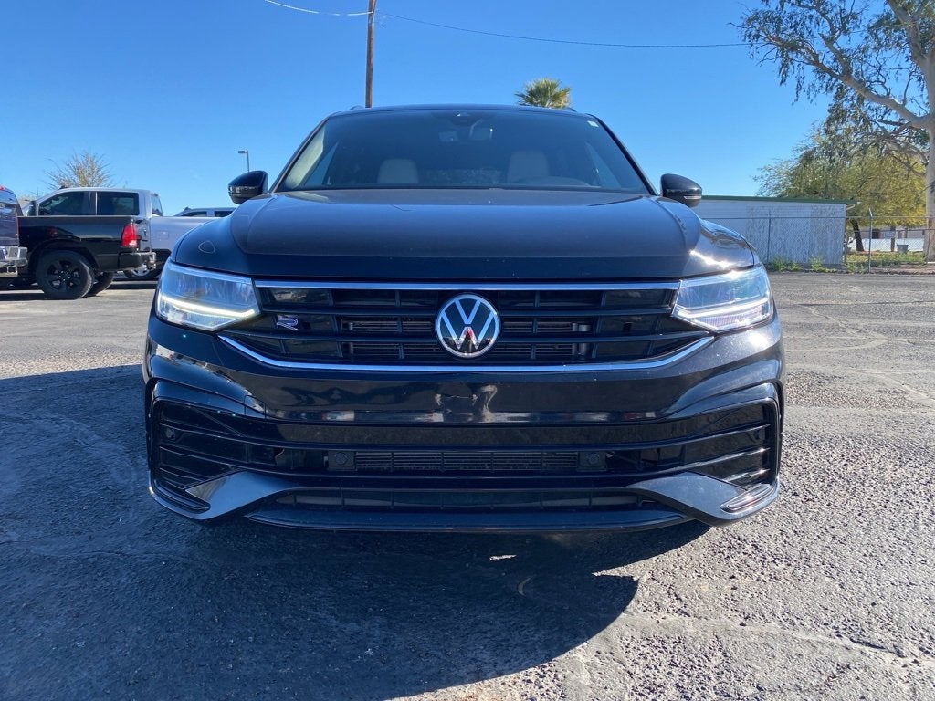 2022 Volkswagen Tiguan SE R-Line Black