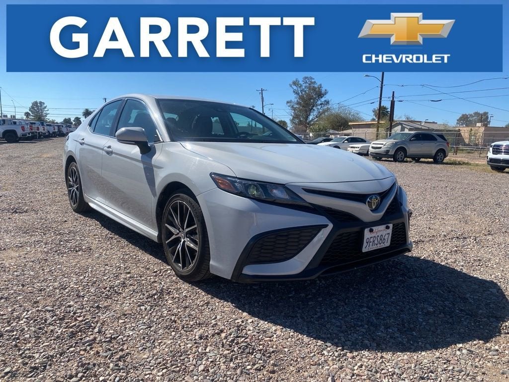 2023 Toyota Camry SE
