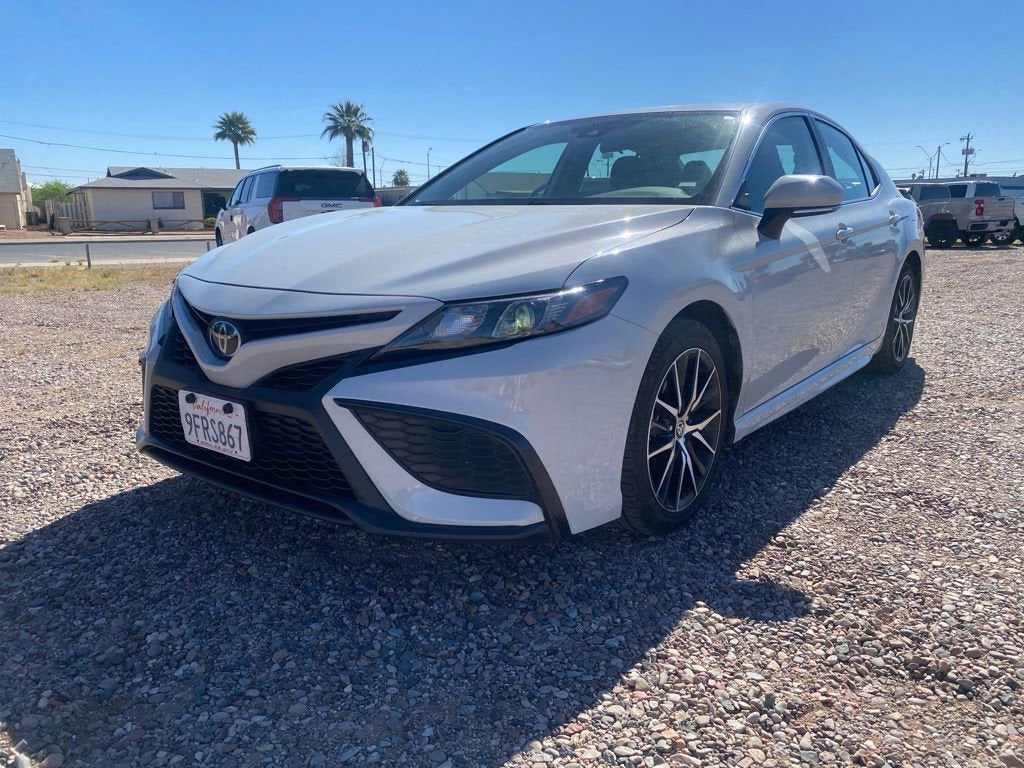 2023 Toyota Camry SE