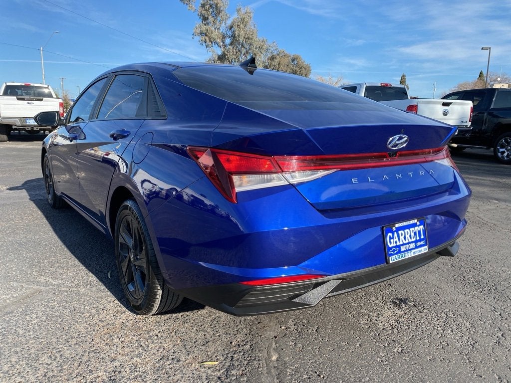 2023 Hyundai Elantra SEL