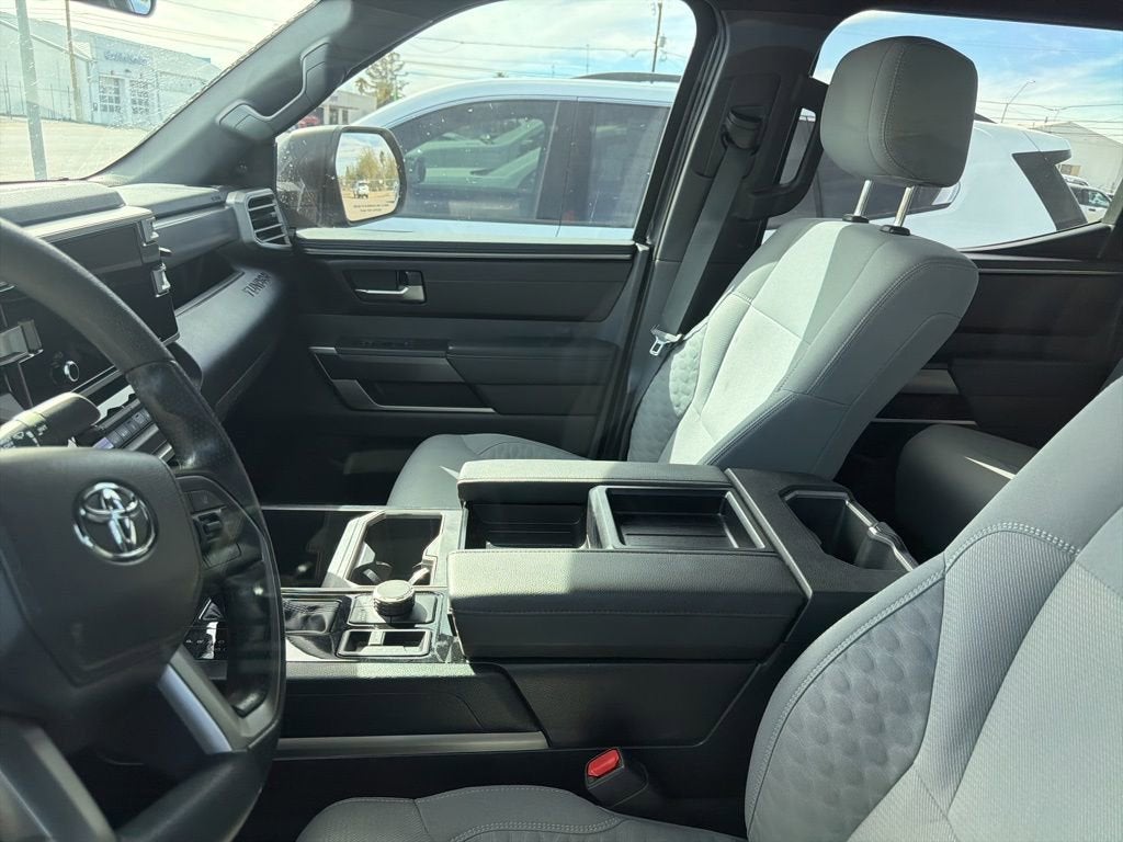 2025 Toyota Tundra 4WD SR