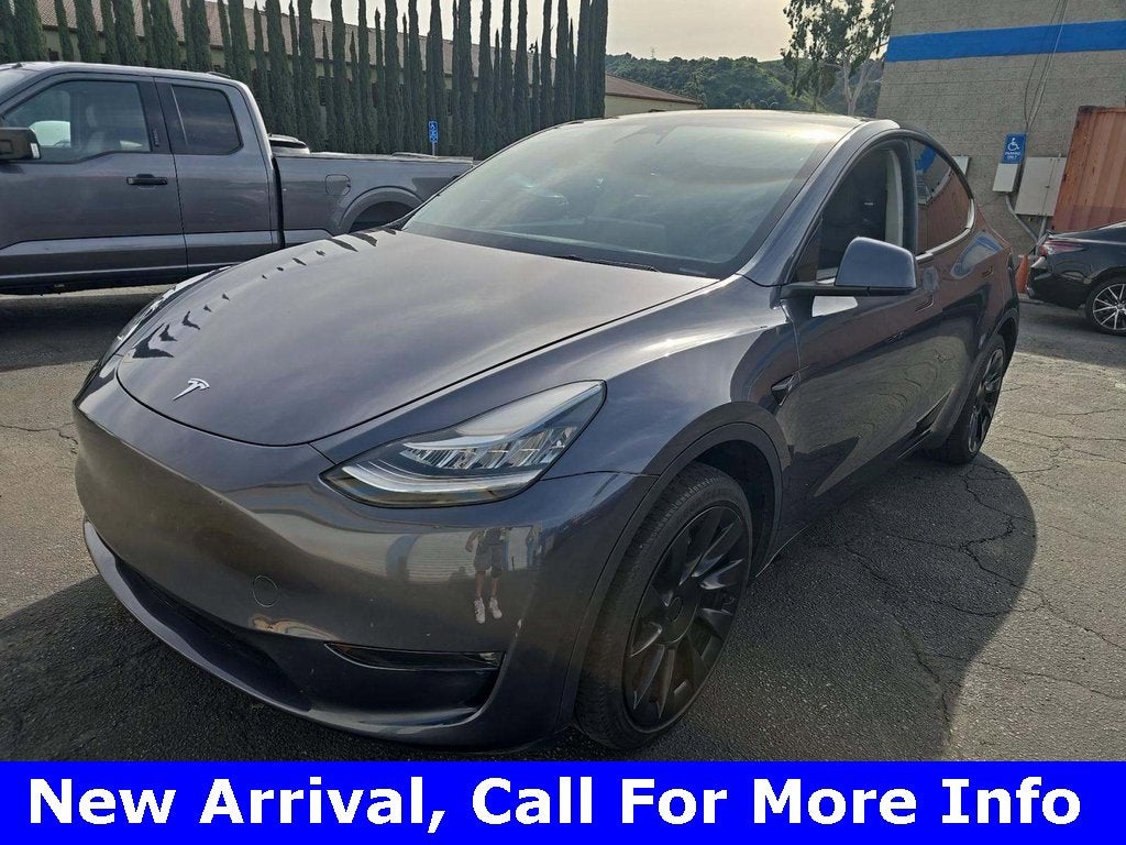 2023 Tesla Model Y Long Range
