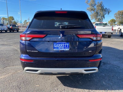 2024 Mitsubishi Outlander SE
