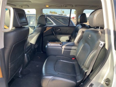 2012 INFINITI QX56 7-passenger