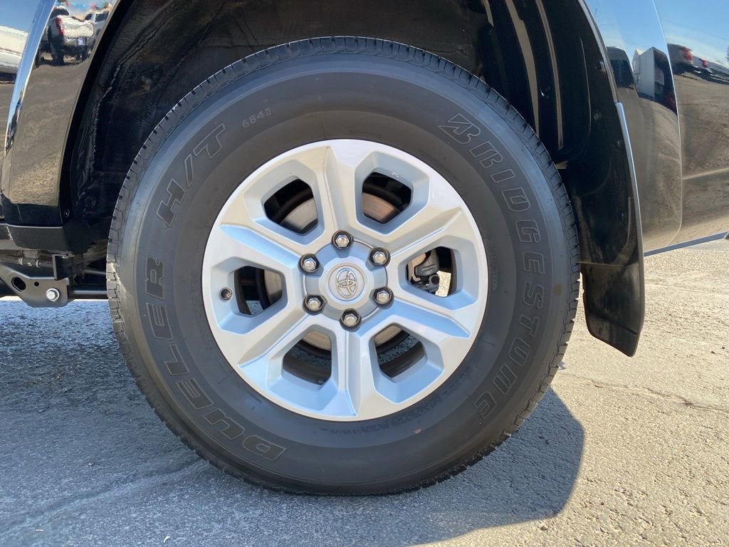 2023 Toyota 4Runner SR5
