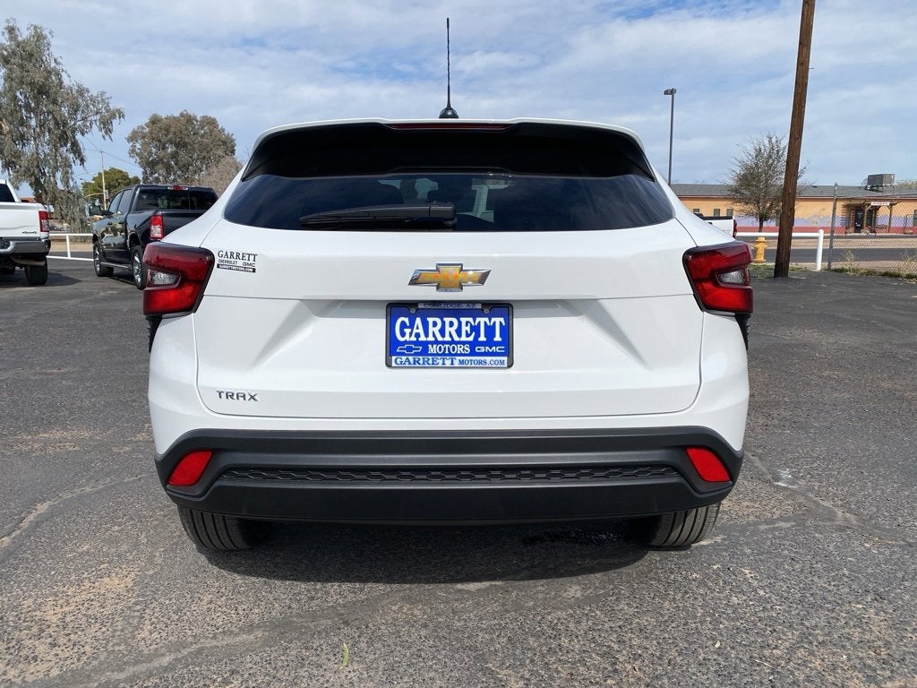 2026 Chevrolet Trax LS