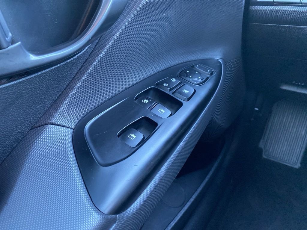 2019 Hyundai Veloster 2.0