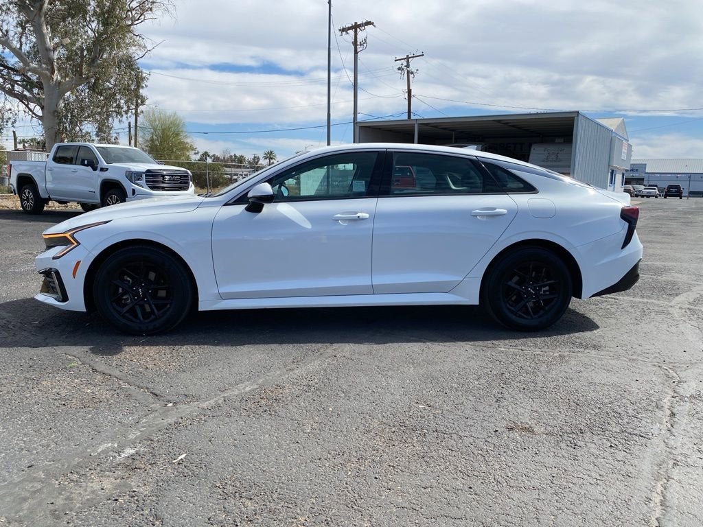 2025 Kia K5 LXS