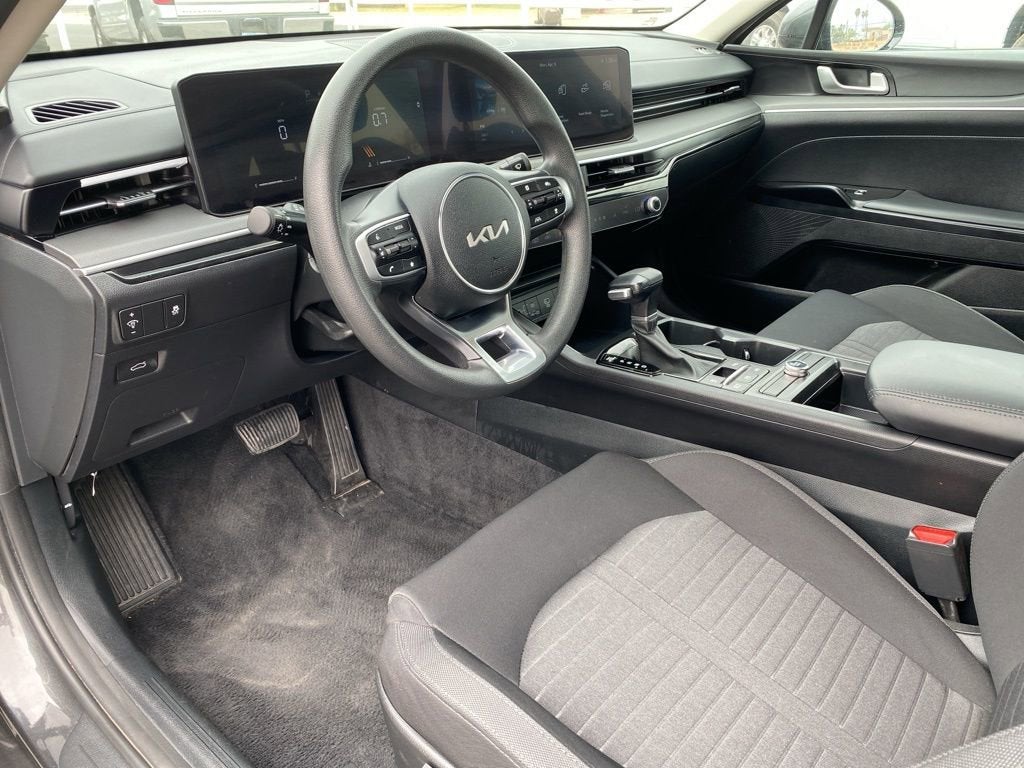 2025 Kia K5 LXS