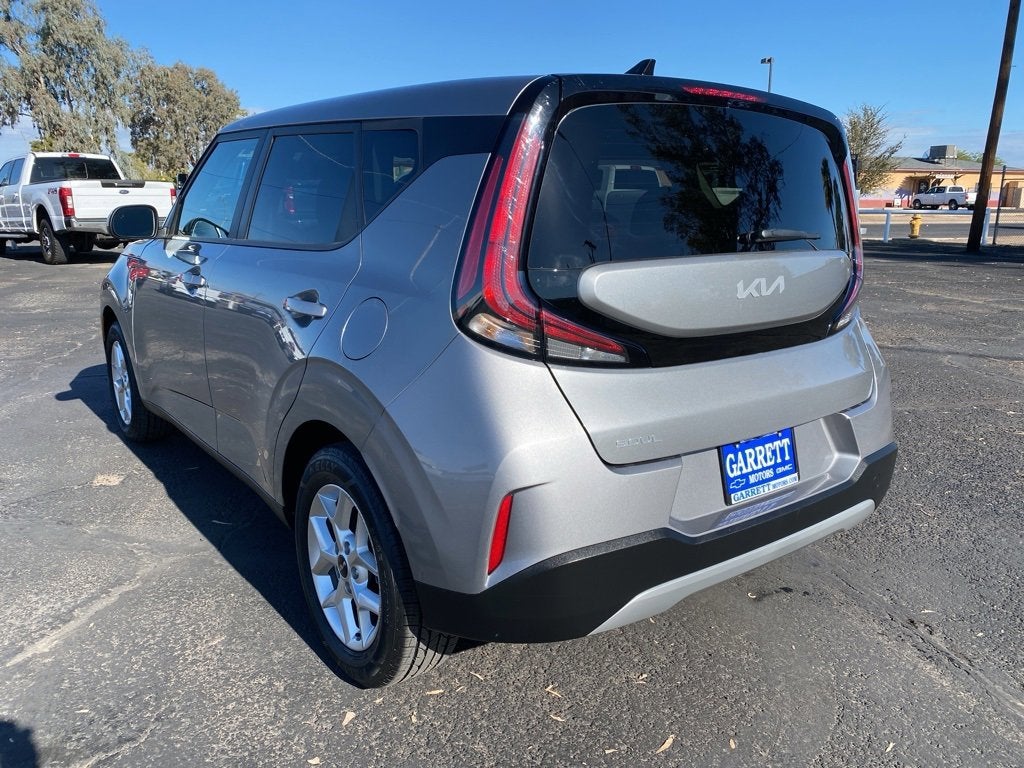 2024 Kia Soul LX