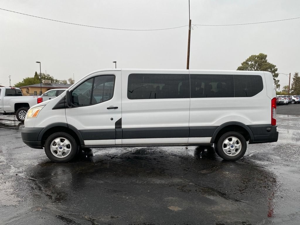2017 Ford Transit Wagon XL