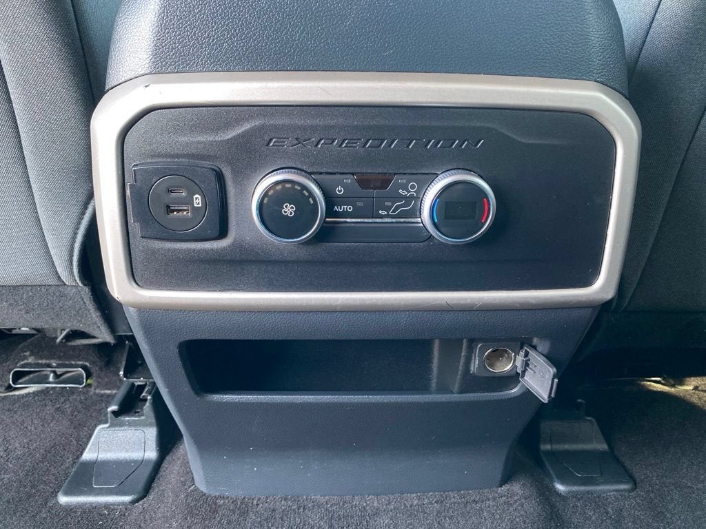 2022 Ford Expedition XLT