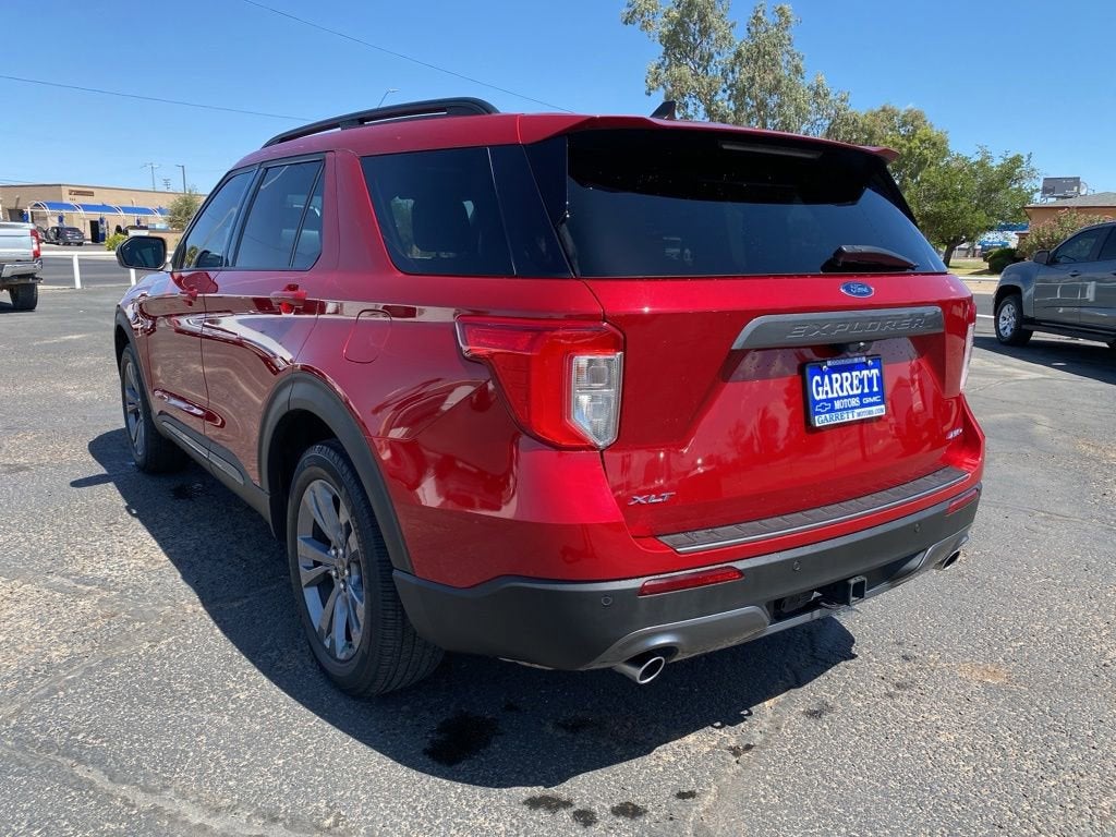 2023 Ford Explorer XLT