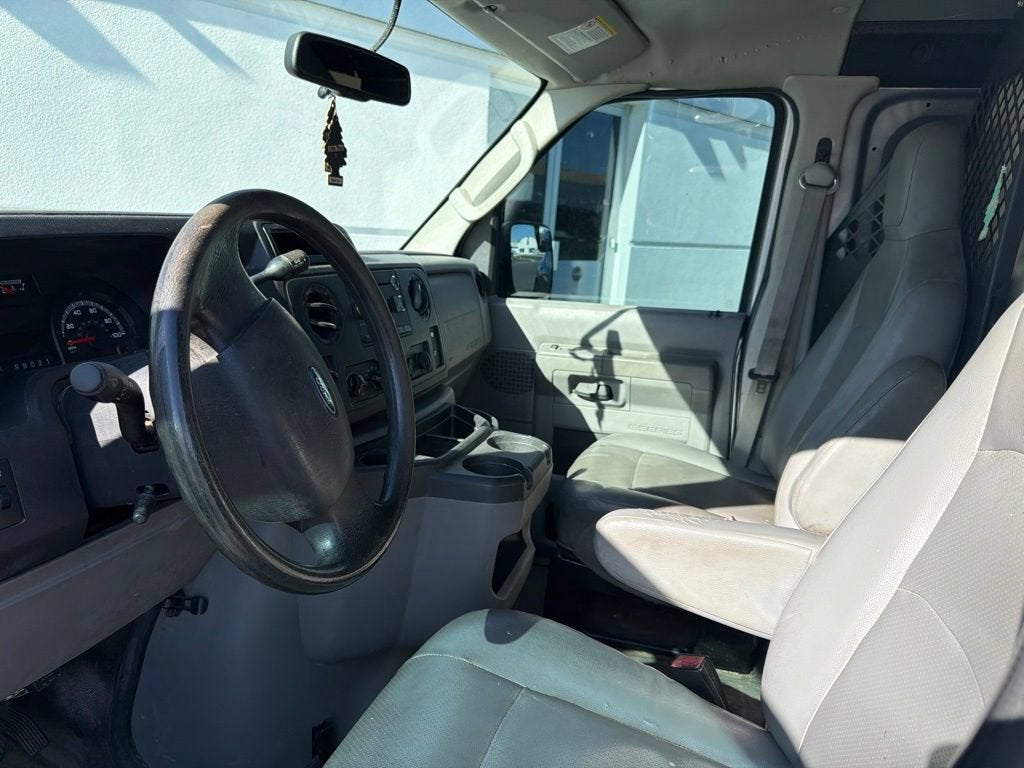 2013 Ford Econoline Cargo Van Commercial