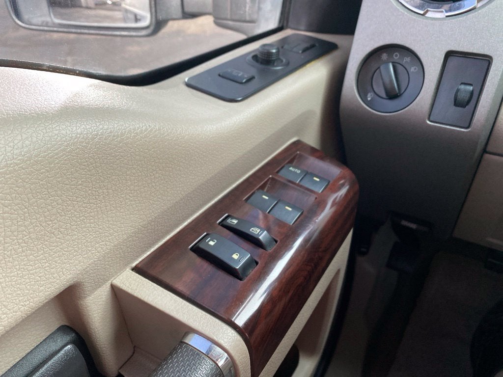 2008 Ford Super Duty F-250 SRW Lariat