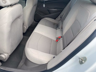 2018 Chevrolet Cruze LS