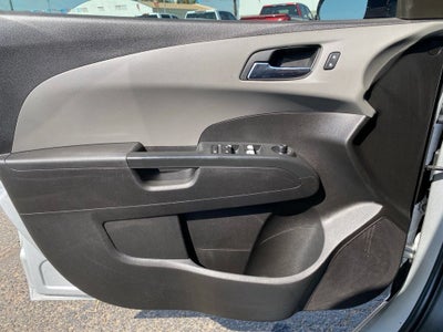 2017 Chevrolet Sonic LT