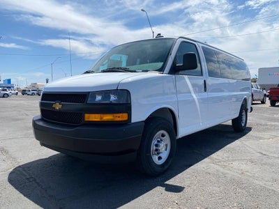 2026 Chevrolet Express Passenger 1LS