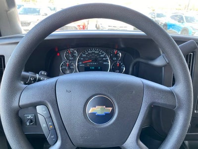 2026 Chevrolet Express Passenger 1LS