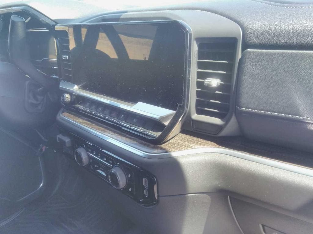 2025 Chevrolet Silverado 3500 HD LT DRW