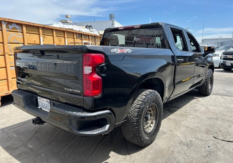 2022 Chevrolet Silverado 1500 Custom
