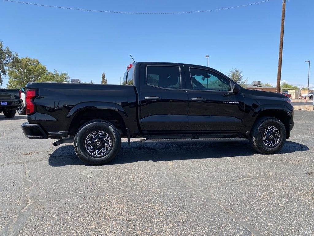 2025 Chevrolet Colorado WT/LT
