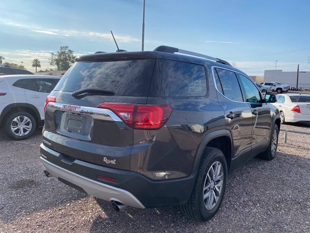 2017 GMC Acadia SLE