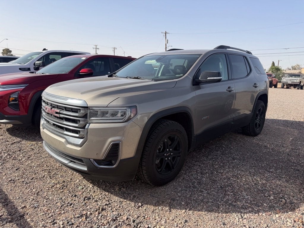 2022 GMC Acadia AT4
