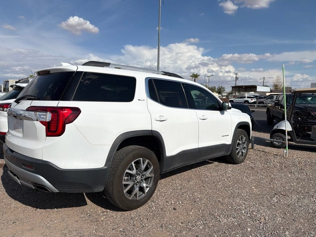 2023 GMC Acadia SLT