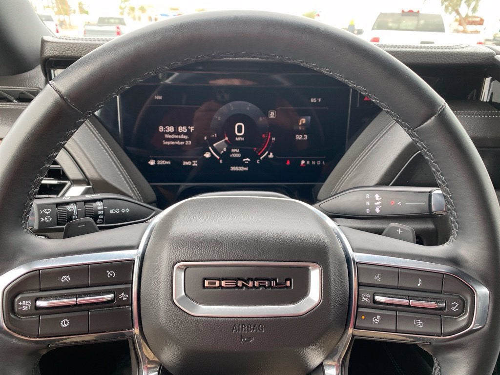 2025 GMC Yukon Denali