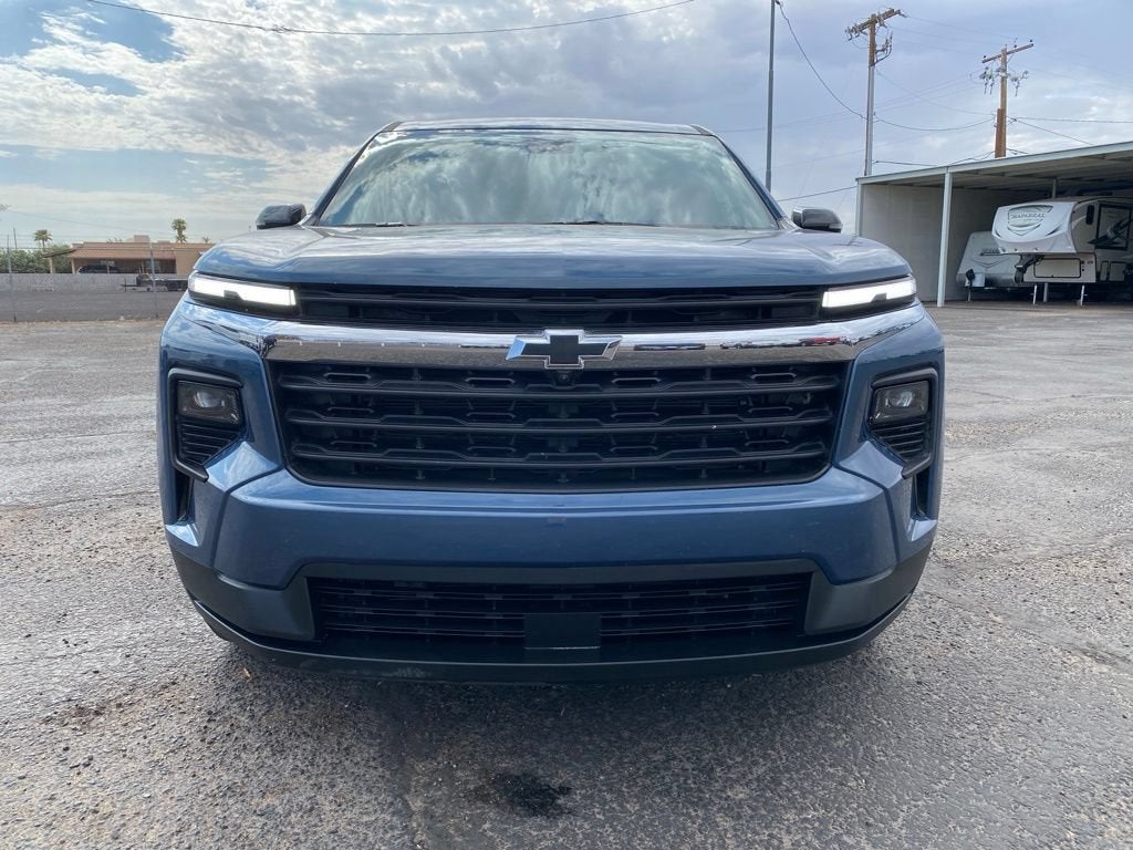 2024 Chevrolet Traverse LS