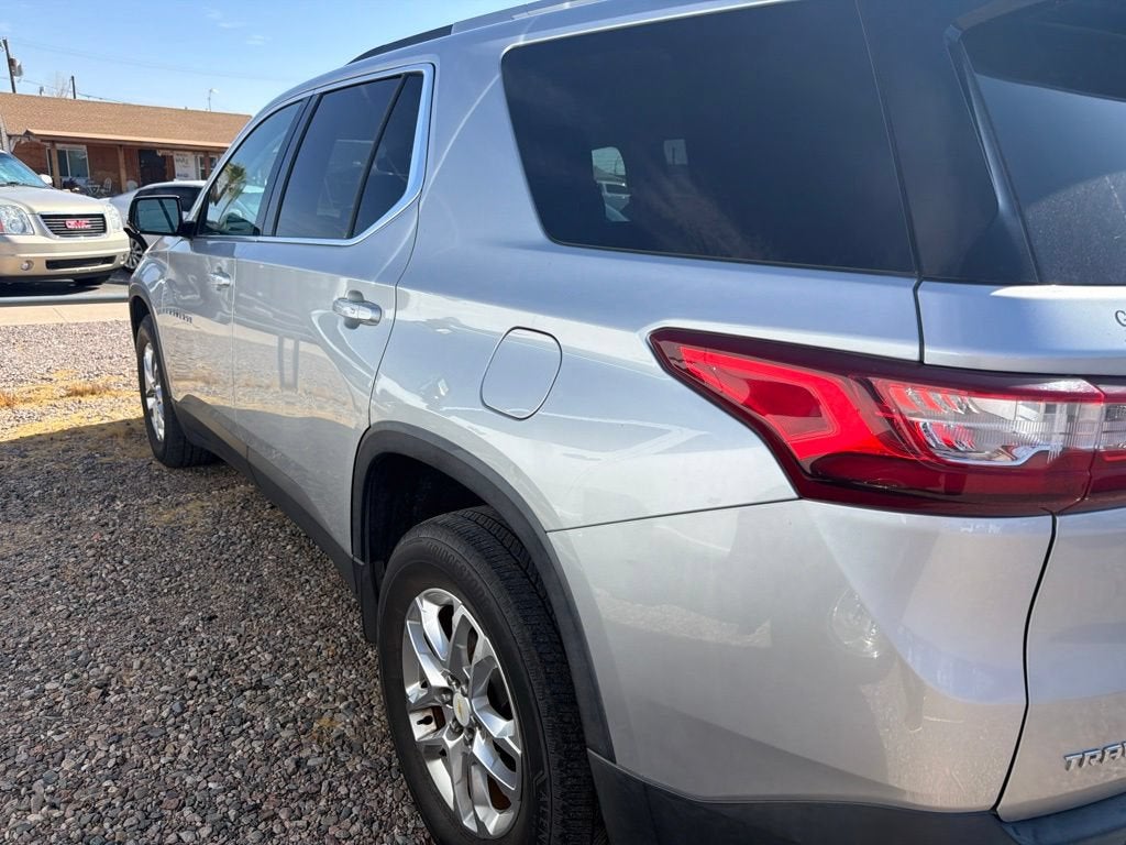 2018 Chevrolet Traverse LT Cloth