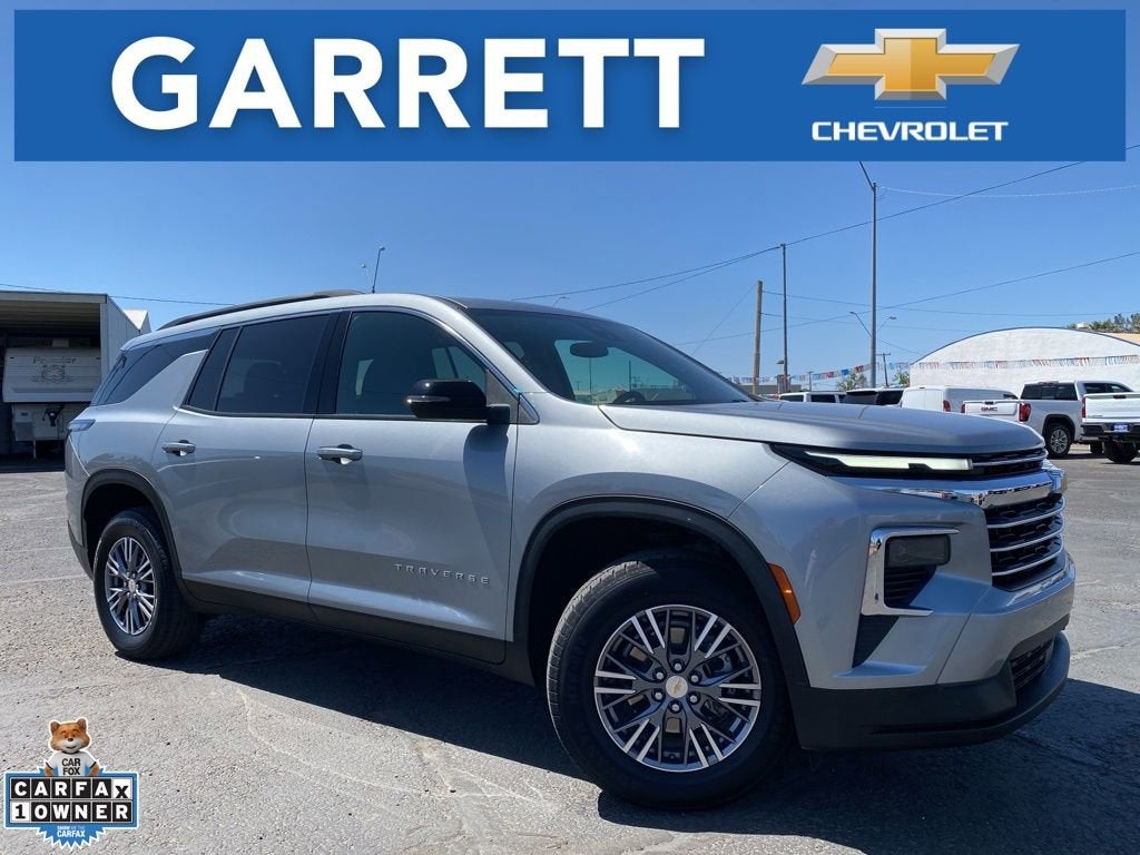 2025 Chevrolet Traverse FWD LT's photo