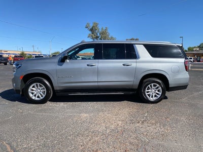 2024 Chevrolet Suburban LT