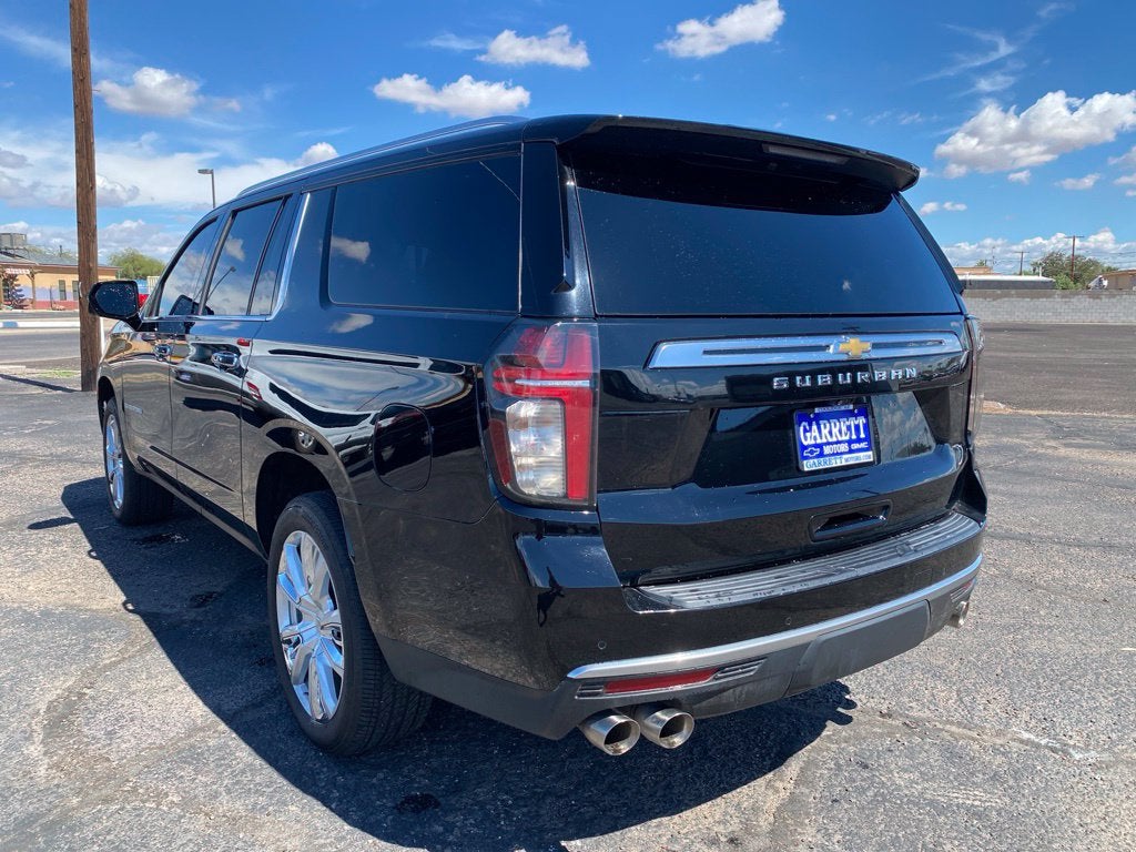 2022 Chevrolet Suburban High Country
