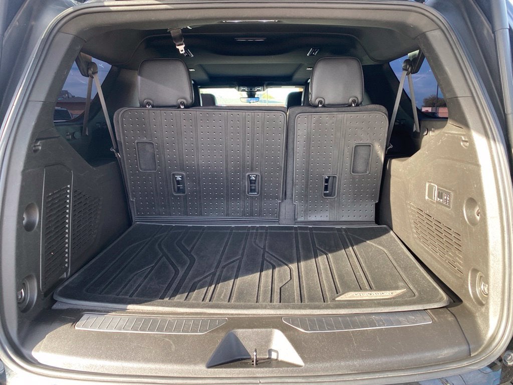2022 Chevrolet Suburban High Country