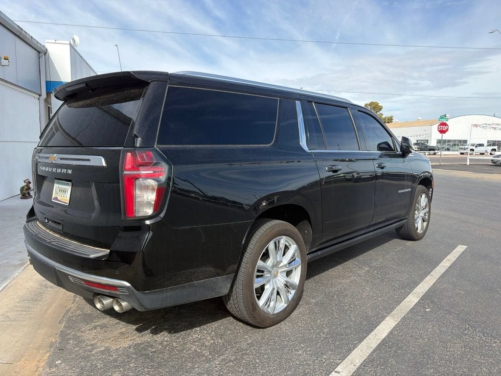 2022 Chevrolet Suburban High Country