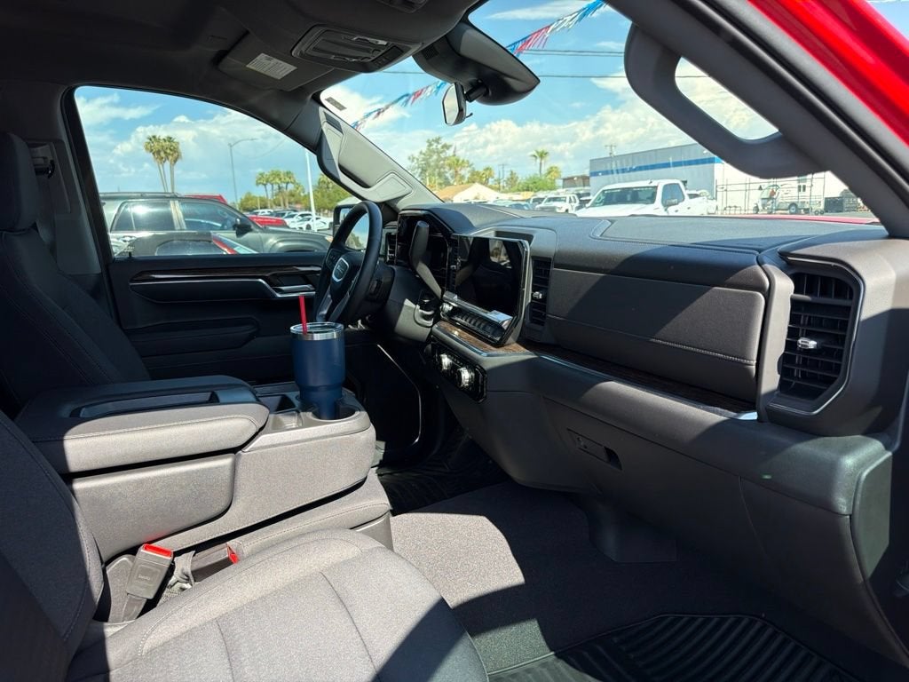 2023 GMC Sierra 1500 SLE