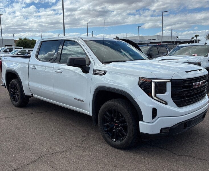 2023 GMC Sierra 1500 Elevation