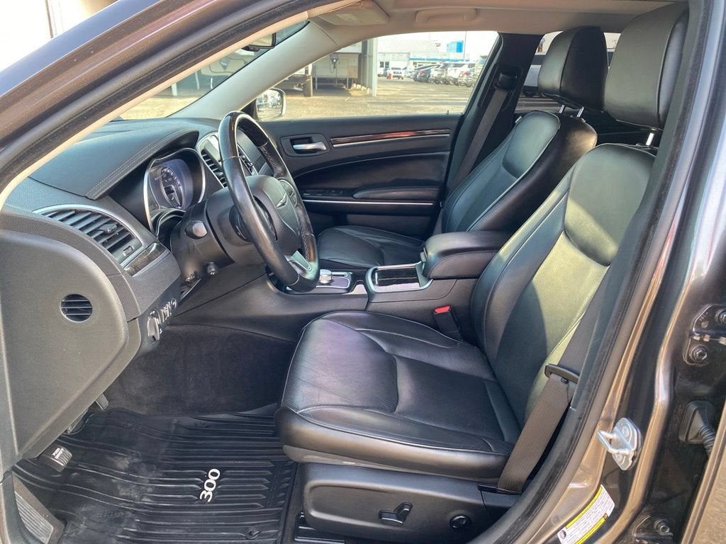 2018 Chrysler 300 Limited