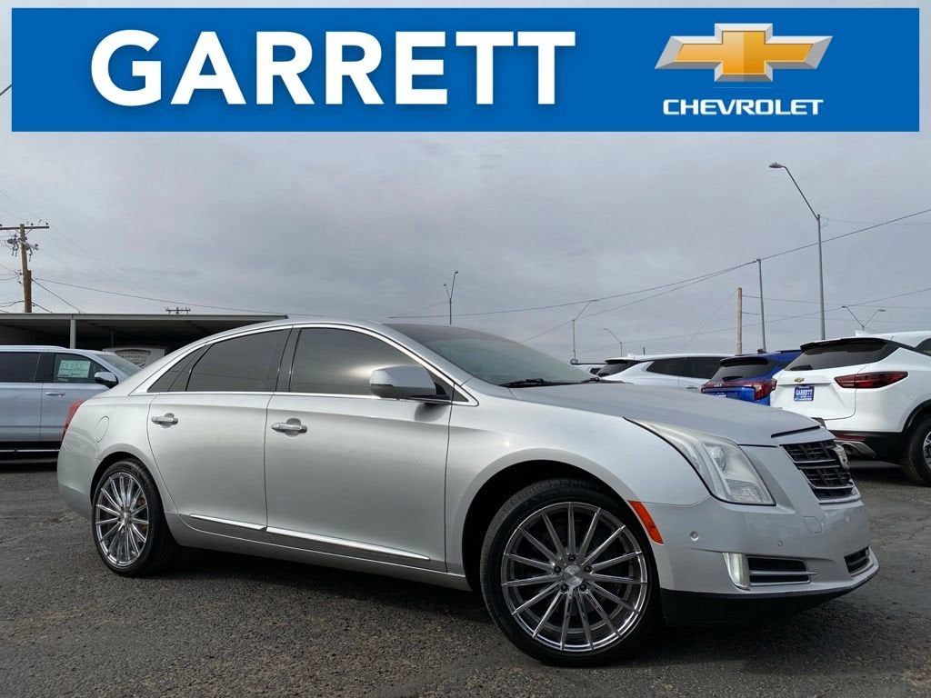2016 Cadillac XTS 3.6L FWD Premium Collection's photo