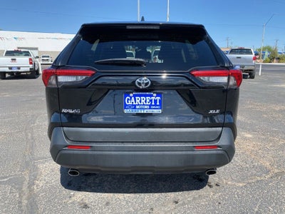2024 Toyota RAV4 XLE