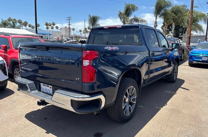 2023 Chevrolet Silverado 1500 LT (2FL)
