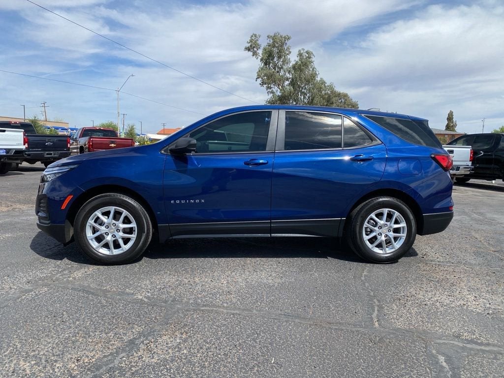 2023 Chevrolet Equinox LS