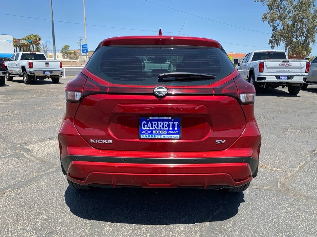 2023 Nissan Kicks SV