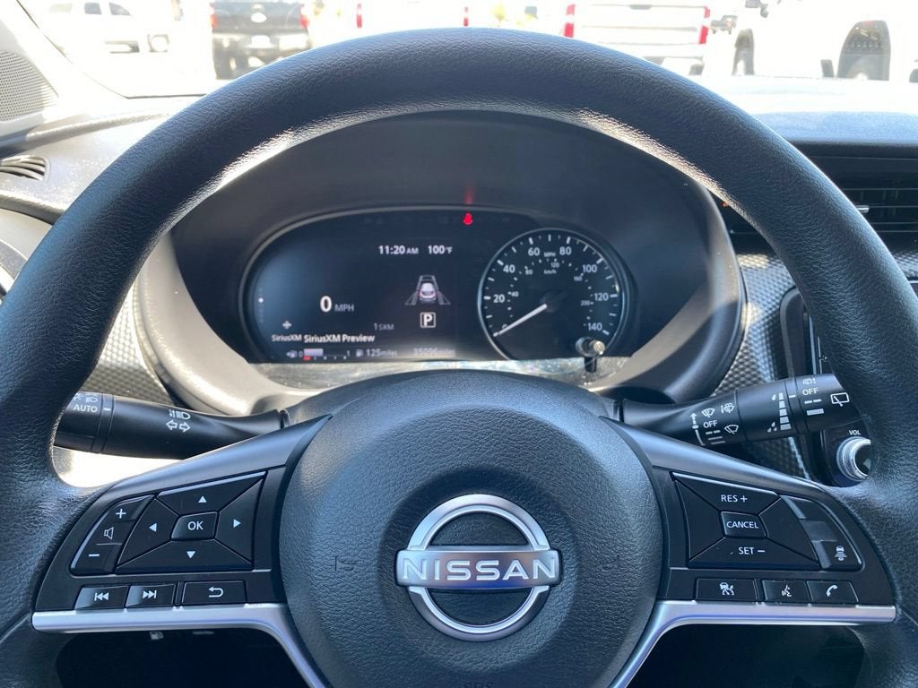 2023 Nissan Kicks SV