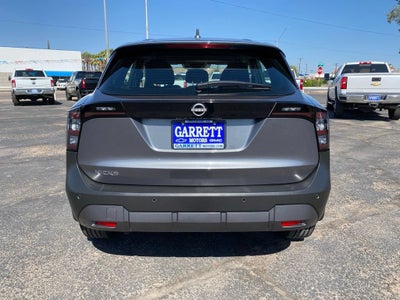 2025 Nissan Kicks S