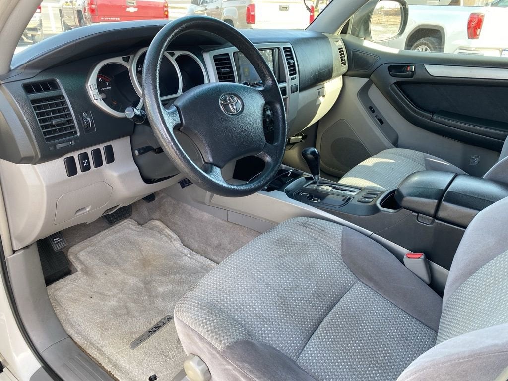 2004 Toyota 4Runner SR5