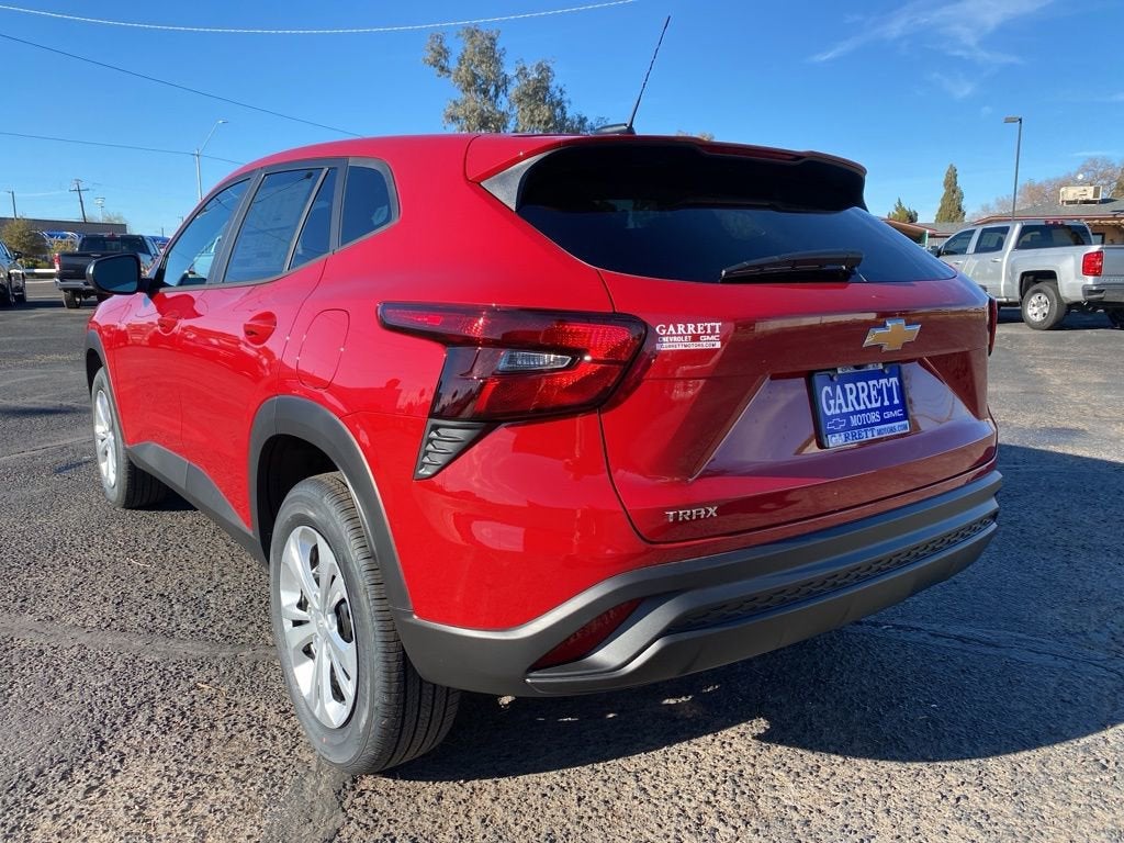 2026 Chevrolet Trax LS - Photo 11