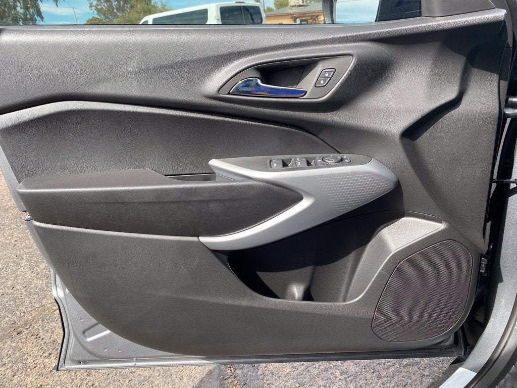 2026 Chevrolet Trax RS - Photo 25